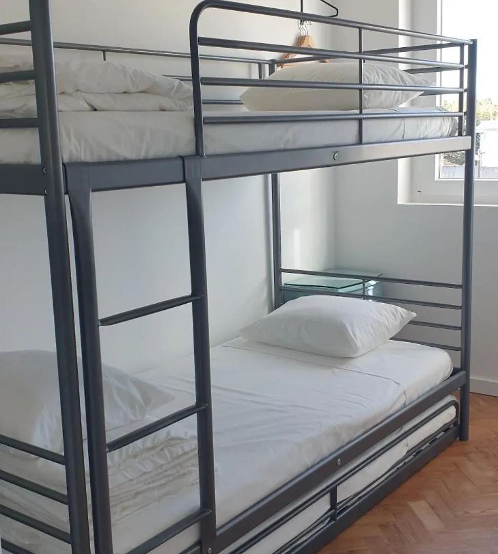 Apartmán 5Min Walk To Subway & 10Min Drive To Airport Lisboa