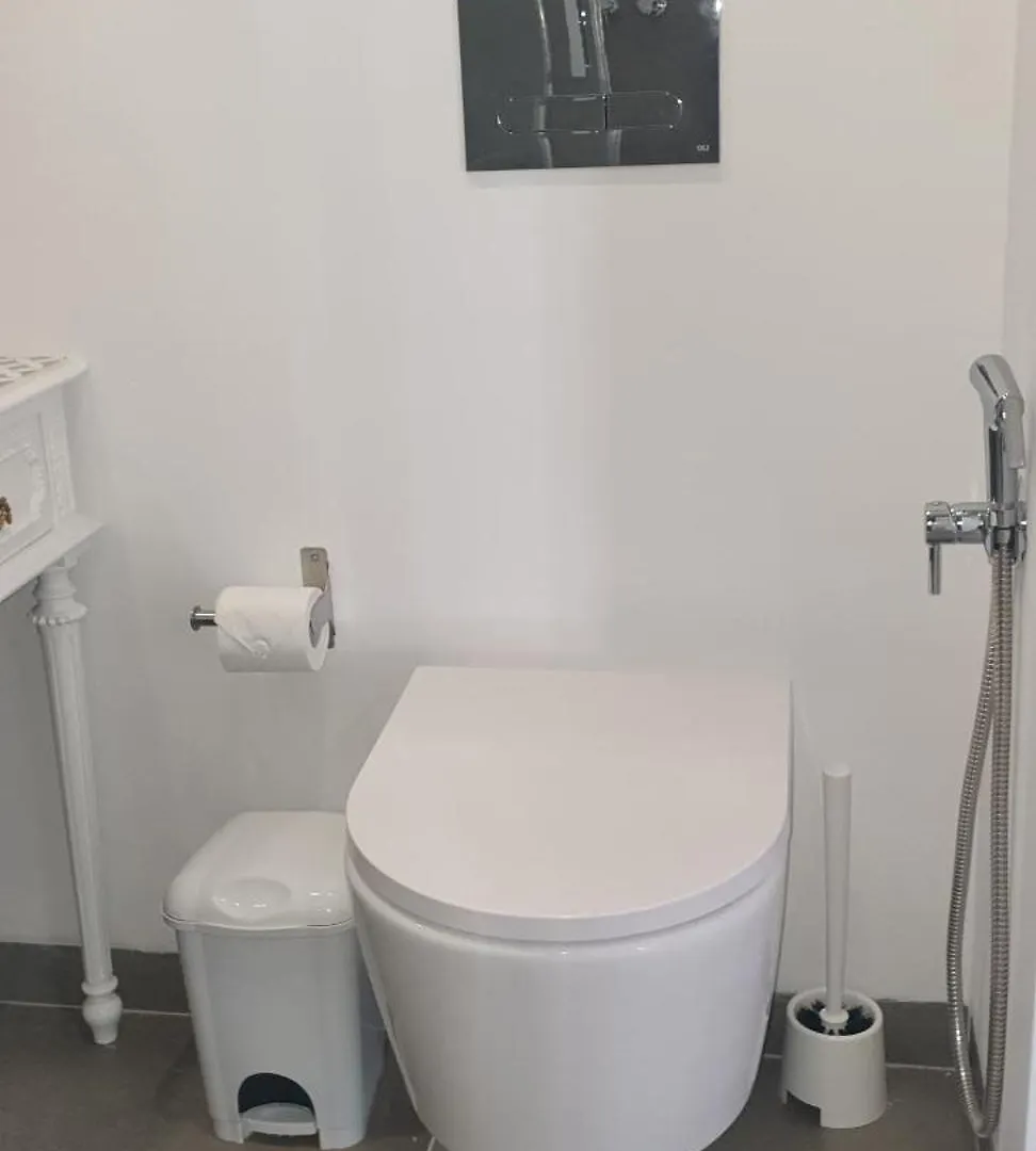 Apartmán 5Min Walk To Subway & 10Min Drive To Airport Lisboa