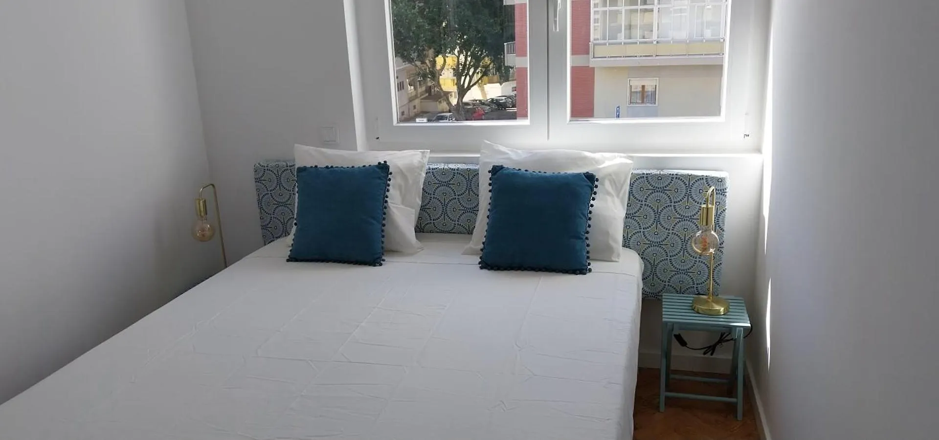 Apartmán 5Min Walk To Subway & 10Min Drive To Airport Lisboa Portugalsko
