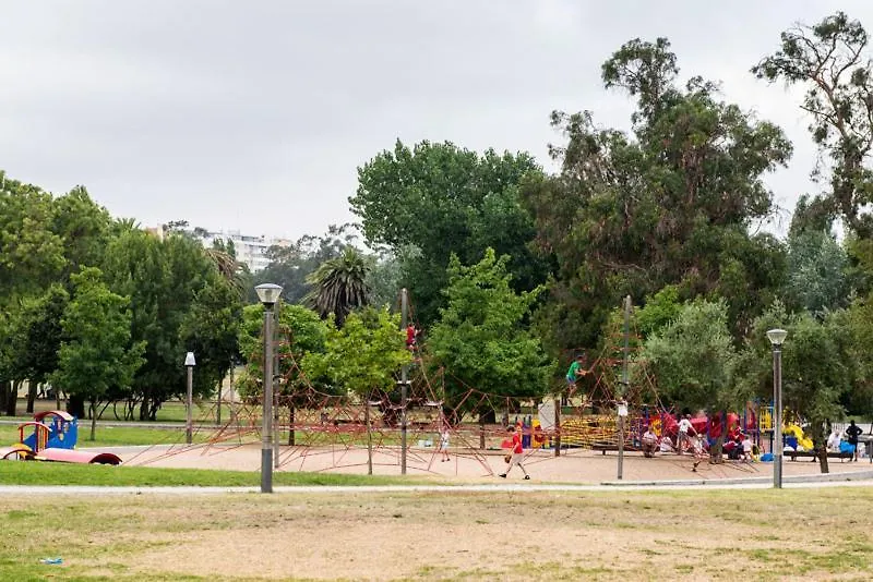 Apartmán 5Min Walk To Subway & 10Min Drive To Airport Lisboa