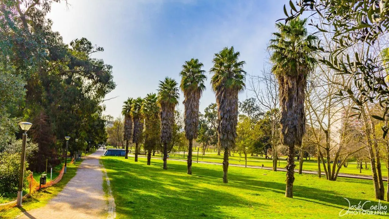 Apartmán 5Min Walk To Subway & 10Min Drive To Airport Lisboa